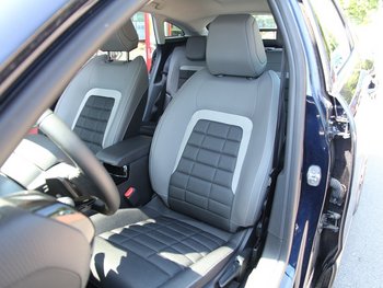 Citroen C4 1.2i 131PS Automatik PLUS LED CAM PDC Smart-Link kabellos