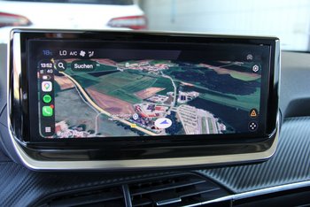 Peugeot 2008 1.2i Allure LED Wireless Sunset ALU 17 ZOLL