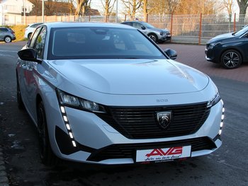Peugeot e-308 Elektro 156PS 54 KWH Style LED SmartLink Adaptiv Tempomat 11KW