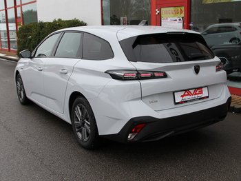 Peugeot 308 SW1.2i Style Adaptiv Tempomat Navi LED 16 ZOLL