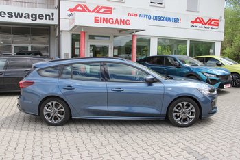 Ford Focus Turnier 1.0 125PS ST-LINE LED Tempomat 17ZOLL