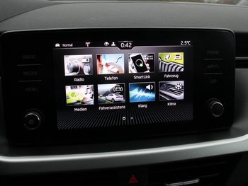 Skoda Scala TSI 110PS DSG SPORT LED Kamera ALU Sunset