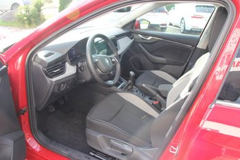 Skoda Kamiq TSI Selection Klimaautomatik LED ALU 16 ZOLL Sunset Smart Link