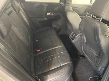 DS Automobiles DS7 Plug in Hybrid 299PS Allrad OPERA Panoramadach Sitz & Scheibenheizung Memory Leder Nappa