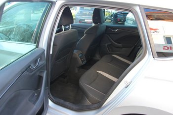 Skoda Kamiq TSI Selection Kamera Klimaautomatik LED ALU 16 ZOLL Sunset Smart Link