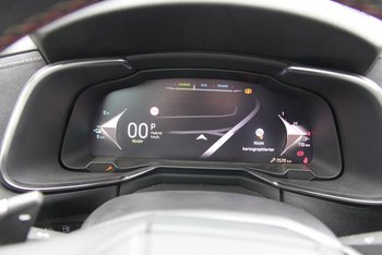 DS Automobiles DS7 Plug in Hybrid 299PS Allrad Performance Line LED NAV 19Zoll