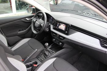 Skoda Scala TSI Selection Kamera Klimaautomatik LED ALU 16 ZOLL Sunset Smart Link