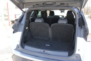 Peugeot 5008 1.2i 145PS GT FULL-LED 7 Sitze Sitzheizung 19ZOLL