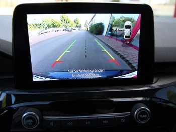Ford KUGA 2.0d ST-LINE NAV CAM ALU 18 ZOLL