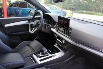 Audi Q5 Sportback 40 TDI Quattro S-Line Black Edition MATRIX Sitzheizung Ass-Paket Stadt & Tour