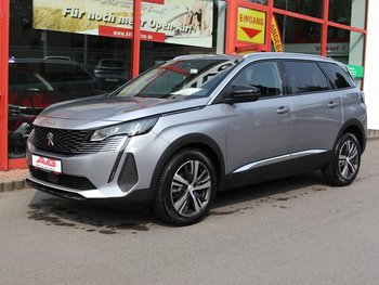 Peugeot 5008 1.2i Allure Pack 7 Sitze Navigation ALU 18 ZOLL