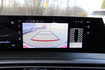 Peugeot 5008 1.2i 145PS GT FULL-LED 7 Sitze Sitzheizung 19ZOLL