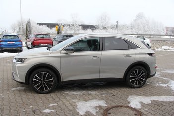 DS Automobiles DS7 Plug in Hybrid 299PS Allrad RIVOLI LED NAV 19Zoll