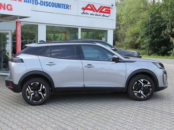 Peugeot 2008 1.2i Allure Navigation Tom Tom LED 17 ZOLL