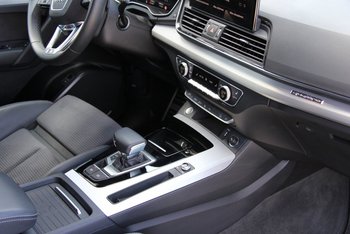 Audi Q5 Sportback 40 TDI Quattro S-Line Black Edition MATRIX Sitzheizung Ass-Paket Stadt & Tour