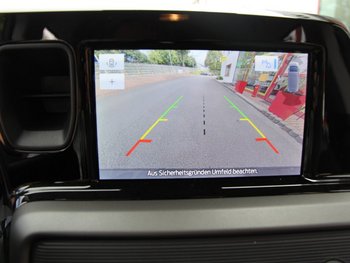 Ford Tourneo Courier 1.0 125PS Titanium Kamera Klimaautomatik