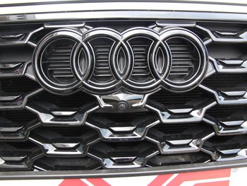 Audi Q5 Sportback 40 TDI Quattro S-Line Black Edition MATRIX Sitzheizung Ass-Paket Stadt & Tour