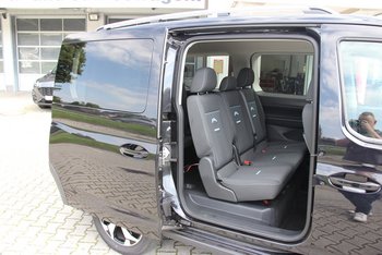 Ford Grand Tourneo Connect 1.5i 114PS Active 5 Sitze Sitzheizung Kamera Klimaautomatik