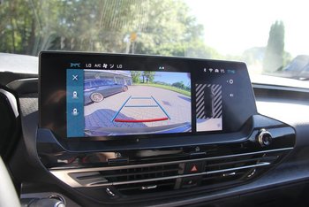 Citroen C5X 1.2i 131PS Plus LED CAM Adaptiv Tempomat