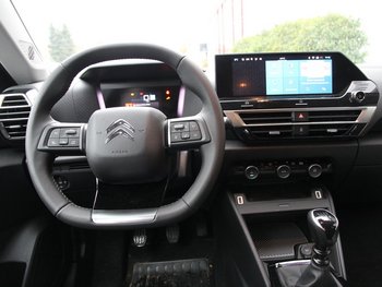 Citroen C4 1.2i 131PS MAX Head up Display LED Navigation 360 Grad Kamera