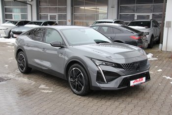 Peugeot 408 1.6e HYBRID GT FULL-LED Night Vision