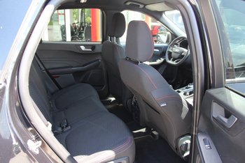 Ford KUGA FHEV HYBRID 190PS ST-LINE NAV CAM ALU 18 ZOLL Winterpaket