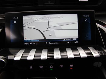 Peugeot 508 1.2i Allure Pack Full-LED Navigation ALU 17 ZOLL