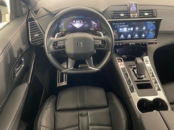 DS Automobiles DS7 Plug in Hybrid 299PS Allrad OPERA Panoramadach Sitz & Scheibenheizung Memory Leder Nappa