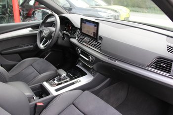 Audi Q5 Sportback 40 TDI Quattro S-Line Black Edition MATRIX Sitzheizung Ass-Paket Stadt & Tour