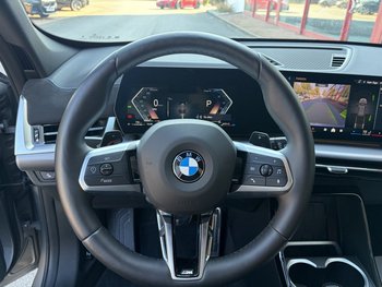 BMW X1 sDrive18i Automatik M-Sport Premium-Paket Adap-LED 18 ZOLL