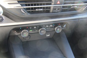 Citroen C5X 1.2i 131PS Plus LED CAM Adaptiv Tempomat