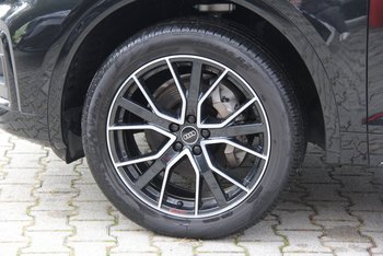 Audi Q5 Sportback 40 TDI Quattro S-Line Black Edition MATRIX Sitzheizung Ass-Paket Stadt & Tour