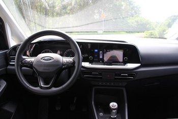 Ford Grand Tourneo Connect 1.5i 114PS Active 5 Sitze Sitzheizung Kamera Klimaautomatik
