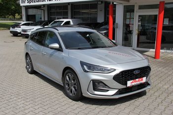 Ford Focus Turnier 1.0 155PS ST-LINE LED Adaptiv Tempomat CAM 17ZOLL