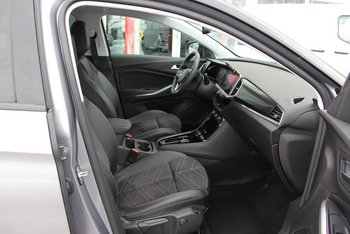 Opel Grandland 1.5d 130PS Automatik GS-LINE LED NAVI Adapti Tempomat 19 ZOLL