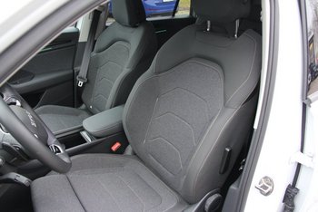 Skoda Kodiaq 2.0 TDI DSG Selection LED Sitzheizung Kamera ALU 19 ZOLL