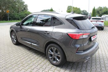Ford KUGA 2.0d ST-LINE NAV CAM ALU 18 ZOLL