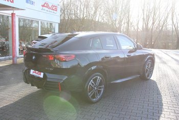 BMW X2 sDrive18d M-Sport Pro Adaptiv-LED Sitzheizung Wireless