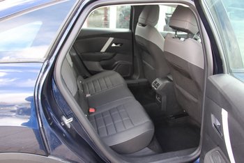 Citroen C4 1.2i 131PS Automatik PLUS LED CAM PDC Smart-Link kabellos