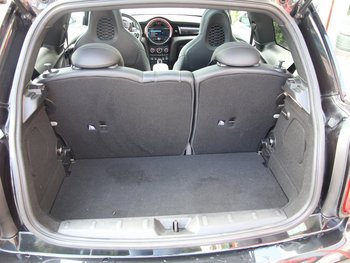 Mini Cooper S 2.0i 192PS JCW Panorama LED Scheinwerfer Sitzheizung Wireless