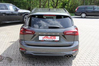 Ford Focus Turnier 1.0 155PS ST-LINE LED Adaptiv Tempomat CAM 17ZOLL