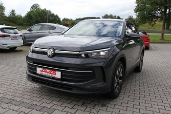 VW Tiguan 2.0 TDI 150PS LIFE LED Winterpaket CAM