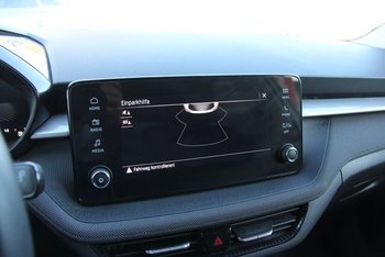 Skoda Fabia 1.0i TSI 116PS DSG DESIGN LED NWW ALU PDC