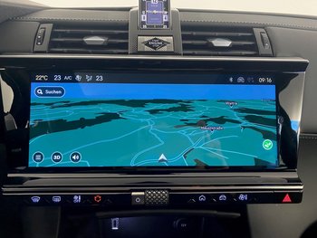 DS Automobiles DS7 Plug in Hybrid 299PS Allrad OPERA Panoramadach Sitz & Scheibenheizung Memory Leder Nappa