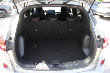 Ford KUGA FHEV HYBRID 190PS ST-LINE NAV CAM ALU 18 ZOLL Winterpaket