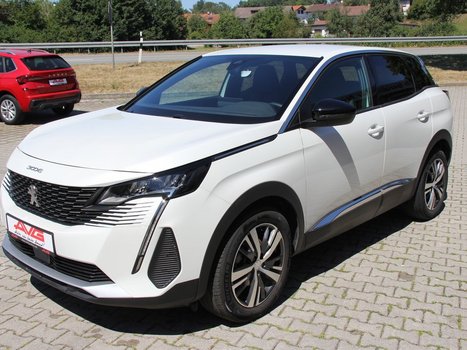 Peugeot 3008 1.2i Allure Navigation&hellip;