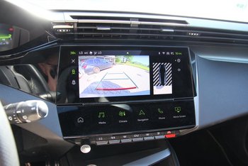 Peugeot 308 SW 1.2i GT LED Adaptiv-Tempomat CAM ALU 18 ZOLL