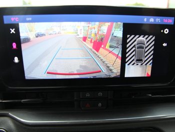 FIAT 600 1.2 Mild Hybrid 145PS Automatik LED wireless CAM 17ZOLL