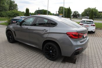 BMW X6 M50d F16 xDrive30d ADAP-LED Standheizung Fond Entertaintment Adap-Fahrwerk 20 ZOLL