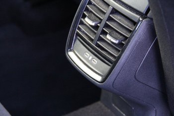 Skoda Kamiq TSI Selection Kamera Klimaautomatik LED ALU 16 ZOLL Sunset Smart Link